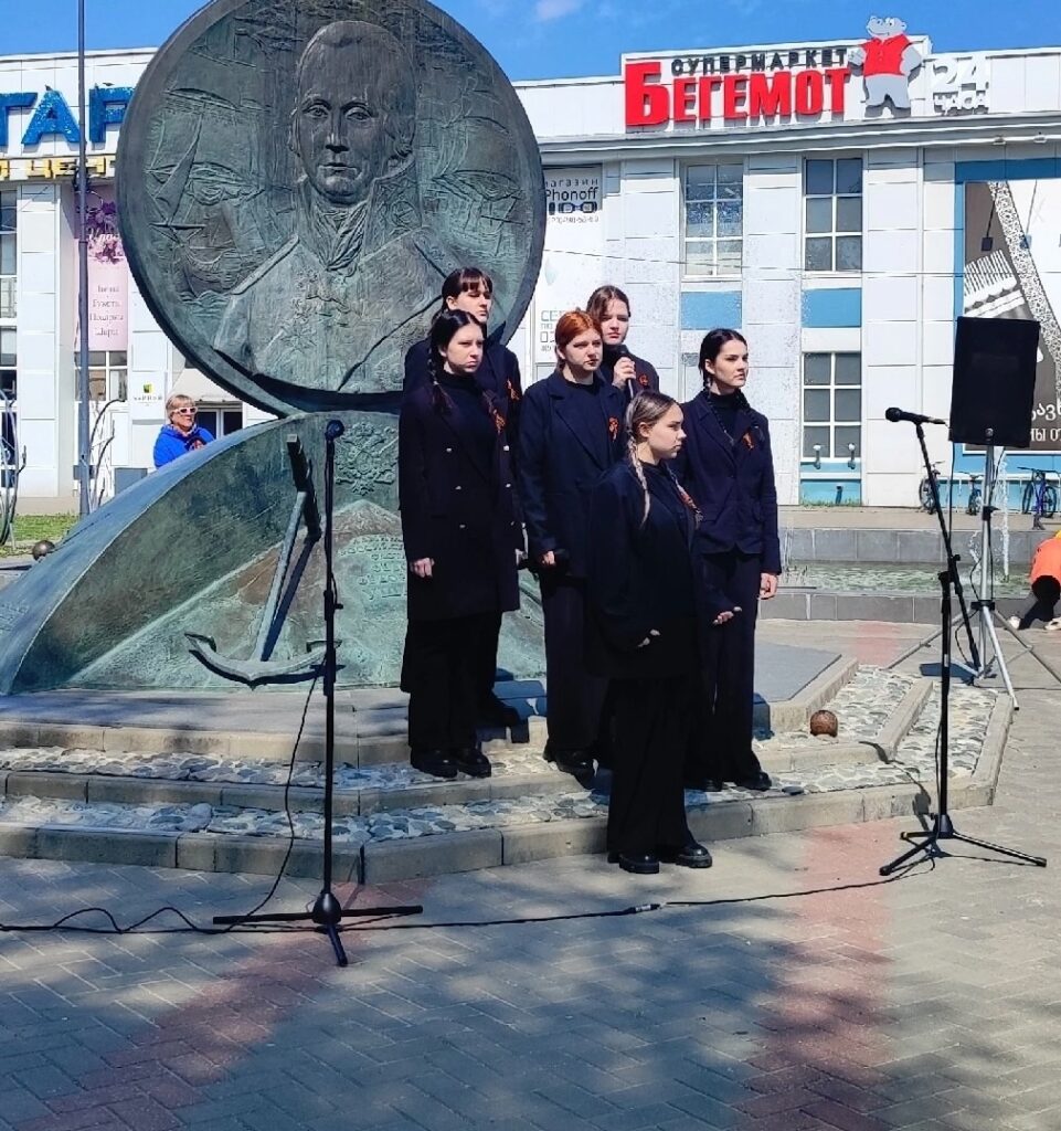 День Победы в Сквере адмирала Ф. Ушакова